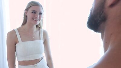 PASSION-HD Appreciative Step Daughter Gives Step Dad The Best Fathers Day Gift (Amber Moore)