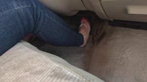 Driving My Lincoln Towncar in Flip Flops & Skinny Jeans