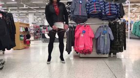 Crossdresser public exposure in supermarket