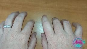Fingernail tapping