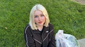 Help Me Cum! Beautiful Blonde Wants to Fuck and Creampie