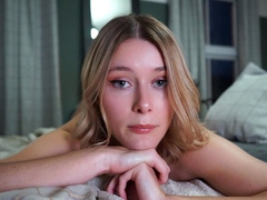 Amateur blonde pov blow