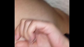 Intentando meterle el pico en el culo a mi mujer