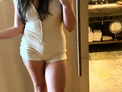 Brunette Solo Webcam Masturbation