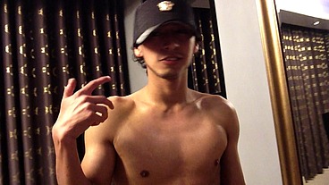 Sexy str8 cutie bottom view dripping cum