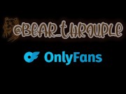 Le como la polla a un joven peludo