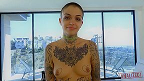 Tattooed Anal Slut Leigh Raven Takes Dick Up Her Ass & Cum On Her Face