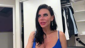 fiery milf piper press loves to be pounded