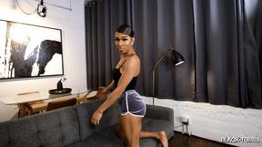 ”BLACK TGIRLS - Baad Girl Ari Wants To Play With You”