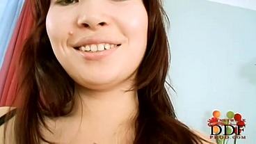 Cock sucking newcomer at sexy casting