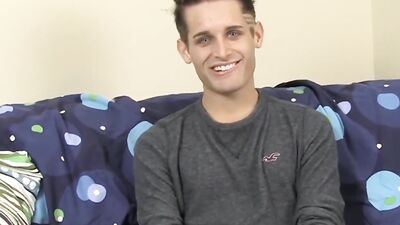 Amateur guy gets naked and touches himself at casting interview