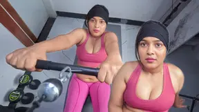 Hindi Stepsis offers her tight pussy to stepbro in homegym workout