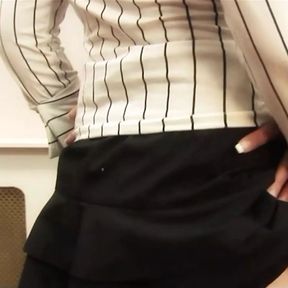 By wearing a short skirt to the office the blonde seduces her raunchy lez boss