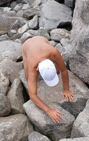 Naked Ladysilva Outdoor Showing off Her Hot Tanned Ass with a Mark