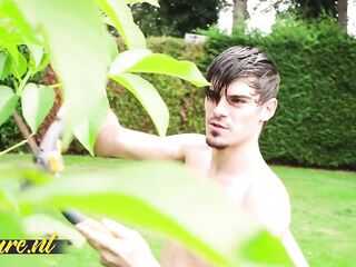 Excited Blond mother I'd like to fuck Nikky Clarisse Wishes To Get Anal Pounded By The Gardener