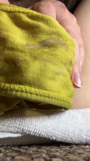 Day Without Washing - Hairy Pussy Covered in Smegma & White Cream, Anal Play