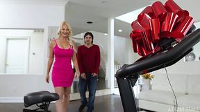The ass worship that her young guy gives to London River make her aroused