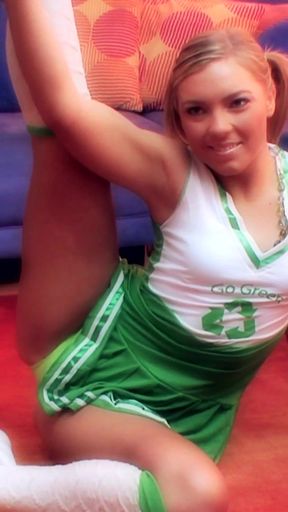 Look Stepdaddy I am so flexible fuck me like this