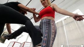 Door Dash Diva: Sahrye teaches Keri Spectrum a lesson with Low Blows and Cunt Kicks (mob)