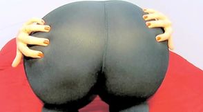 Husband films his wife shaking her big ass