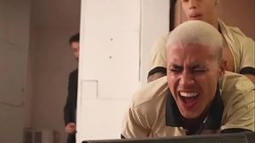 PEGUEI MEU COLEGA NO TRABALHO E MEU CHEFE VIU PELAS CAMERAS. SAFADO N&Atilde_O AGUENTOU E QUIS PARTICIPAR. - FREE