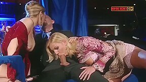 Anal Threesome With Club Blondes - Milf Jane Darling Loves Ass To Mouth