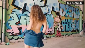 Curly-Haired Latina EXPERIENCED LADY gives sloppy blowjobs in a dirty alley