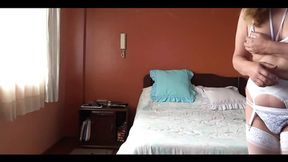 Pretty Stepmom in Seductive Bras and Panties Self-Fingering&#x1F449; While Viewing Porn