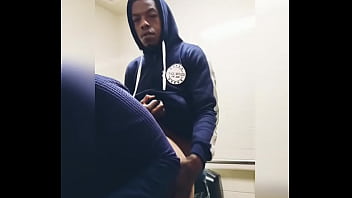 (Part 2)&quot_Euros&quot_ AMPM shenanigans.. (fuckin in the AMPM bathroom trying to not get caught staff rite outside of the door..) part 2 of Chilles parking lot