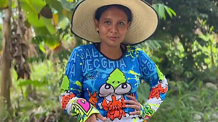 Country Bumpkin Trades Pussy for Poultry in Hardcore Fuck Fest