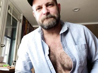 Seattle Daddy Verbal stroke after work