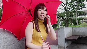 欲求不満な激エロナースが感じまくる汗だくSEX
