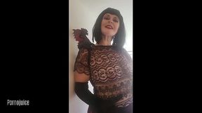 Juliet the Dragon Keeper cums for you
