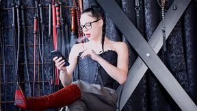 Ultrahot Goddess Vaping (HDTVWMV) – Diana