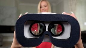 ”Virtual Reality Girls”