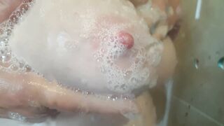 Goddess milf Soaps up her LONG Jugs into the Shower
