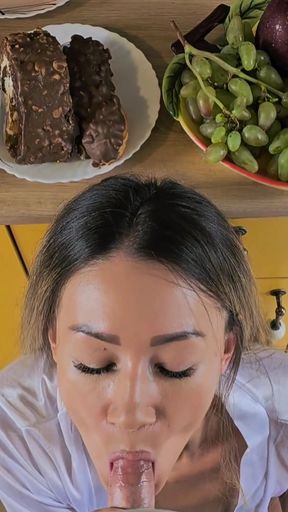 Hot Anal Loving Stepmom Prefers a Hard Cock in Both Holes for Breakfast