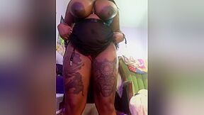 Big Areola Darkskin Ebony Hoe