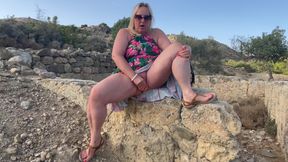 Outdoor Masturbation and Squirts - Nympho Wife Real Orgasms