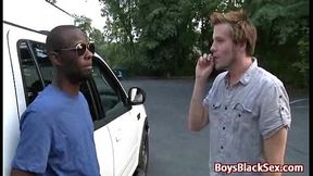 Interracial Hardcore Gay Bareback Fucking 21