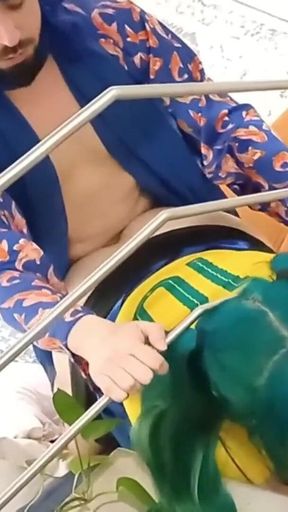 Brazilian Miku Gets Stuck on the Stairs and Kaito Gives Her More Than a Hand