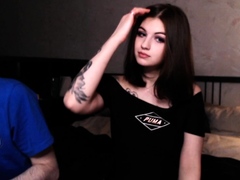 Amateur webcam babe showing her sexual goods