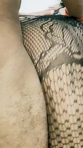 Jaw-dropping moment from &quot;Desi Indian maid hard-core boss&quot;