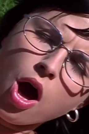 Irresistible brunette beauty fucking outside