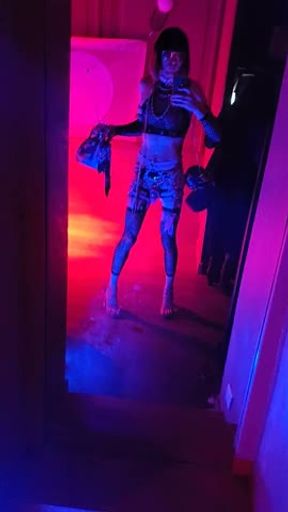 👻Travesti BadBiTCH en Cage au P.a.n.d.o.r.a_CLuB_PariS18 VaneSsaBiTCHx PariSChienneTrvprod75