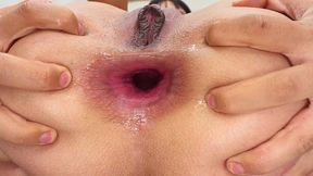 daniela ortiz gets a dp from two huge cocks + pissin. ltp066