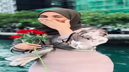 Indian hijab girl