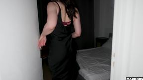 A French Real Estate Agent Is Using The Studio Apartment For Sale To Get Her Big Juicy Ass Fucked All Night Long !!!