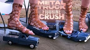 Size 18's Crush Metal Truck Figurines UHD