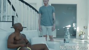 Blonde Zach Covington offered his helping hand to service my giant penis